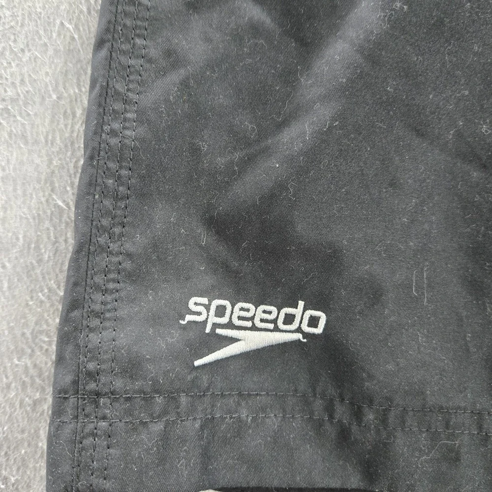 Speedo Men Swimwear 32‎ Black Board Shorts Colorblock Activewear Logo